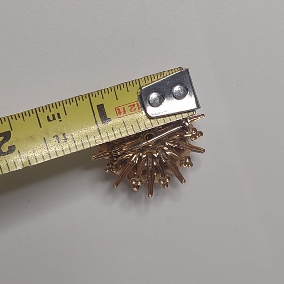 Vintage Small Metal And Clear Glass Decorative Brooch - Picture 14 of 14